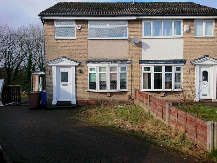 3 Bedroom Detached House To Rent In Thorn Close, Heywood, OL10