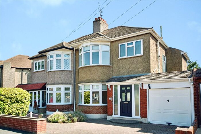 3 Bedroom Semi Detached House For Sale In Rise Park Boulevard, Romford, RM1