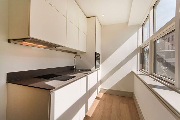 Studio To Rent In Crown Hill, Croydon, CR0