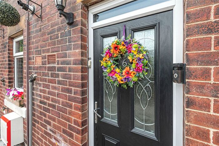 3 Bedroom Terraced House For Sale In Ravensfield Road, Dewsbury, West Yorkshire, WF13