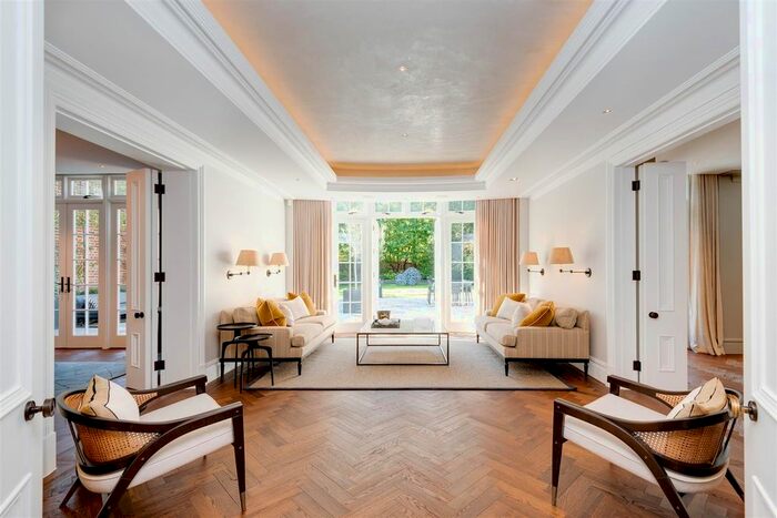 7 Bedroom Detached House To Rent In Ingram Avenue, Kenwood, NW11