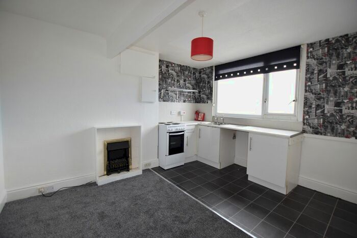 1 Bedroom Flat To Rent In Windsor Avenue, Blackpool, FY4