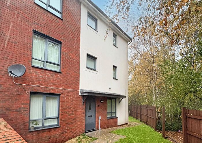 4 Bedroom Semi Detached House For Sale In Ariel Reach, Newport, NP20