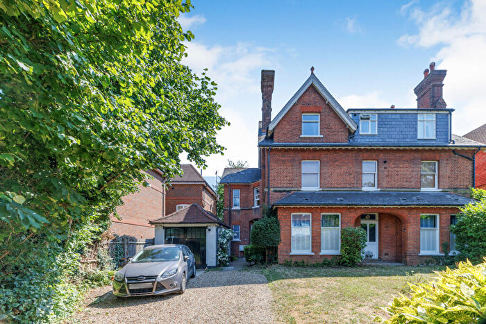 Studio To Rent In Albion Road, Sutton, SM2