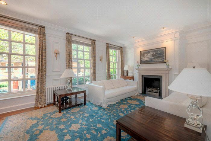 3 Bedroom Terraced House To Rent In Sloane Avenue, Chelsea, London, SW3