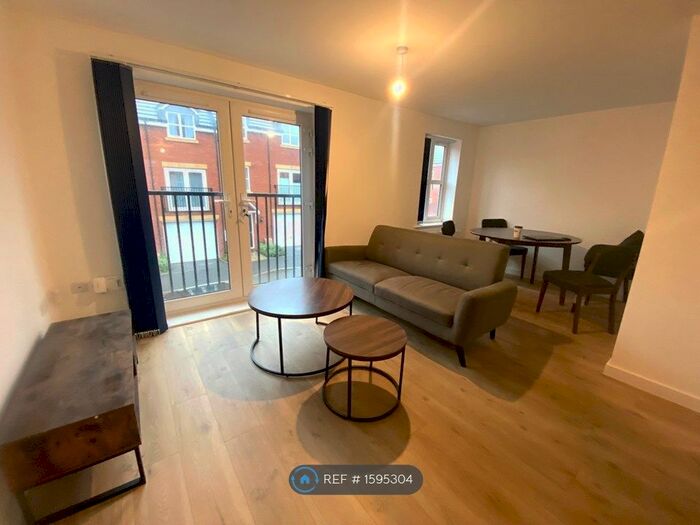 3 Bedroom Terraced House To Rent In Arkell Way, Birmingham, B29