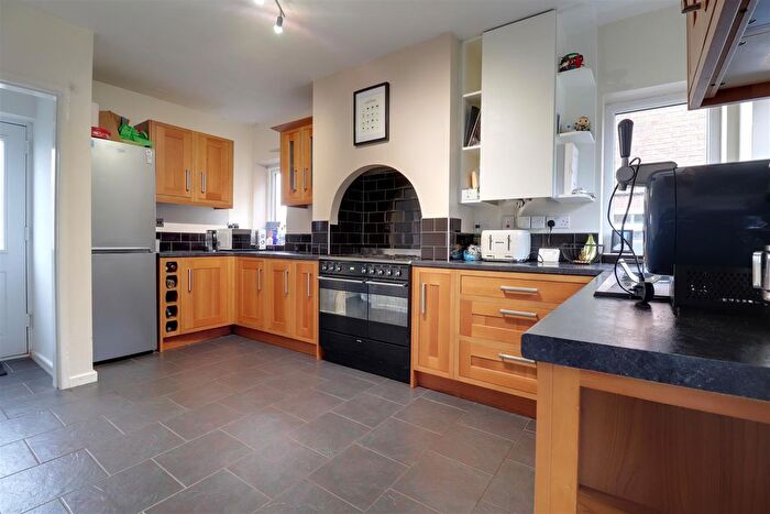 2 Bedroom Semi-Detached House For Sale In Coronation Avenue, Alsager, Stoke-On-Trent, ST7