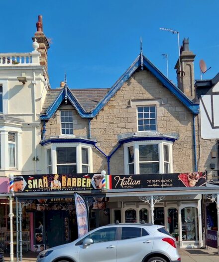 2 Bedroom Flat To Rent In Mostyn Street, Llandudno, LL30