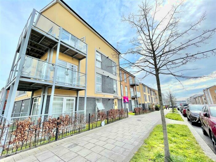 2 Bedroom Apartment To Rent In Hitchings Leaze, Charlton Hayes, Bristol, BS34