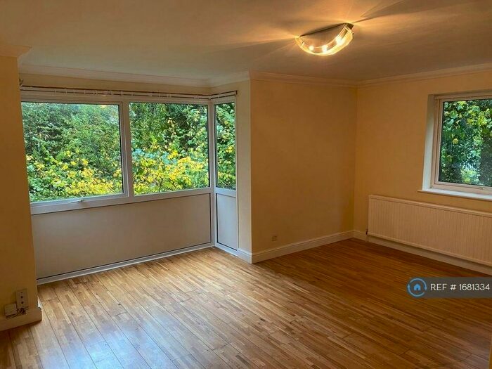 1 Bedroom Flat To Rent In Vincent Road, Luton, LU4