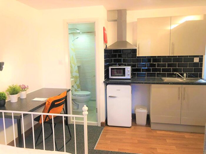 Studio To Rent In Charter Avenue, Coventry, CV4