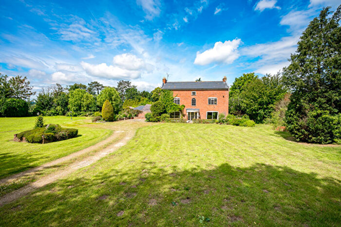 6 Bedroom Detached House For Sale In Wood Farm House, Deeside Lane, Sealand, CH1