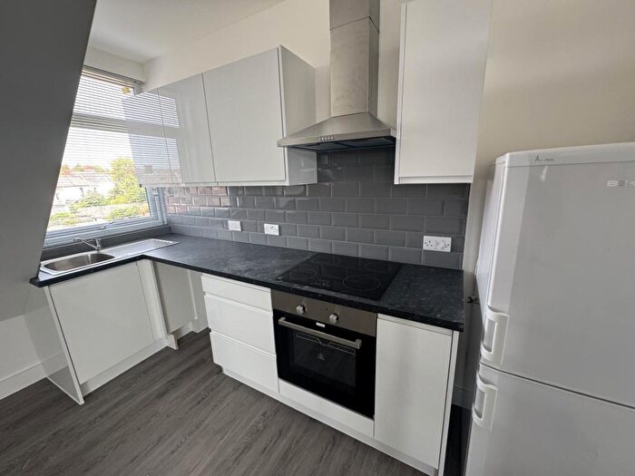 2 Bedroom Flat To Rent In Bridge Road, Southampton, SO19