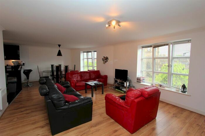 3 Bedroom Flat To Rent In The Bookbinders, Back York Street, Leeds, LS2