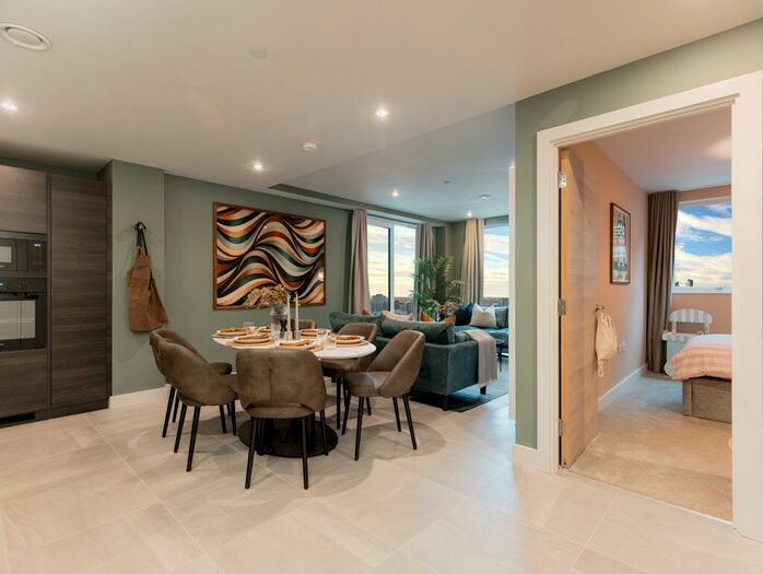 3 Bedroom Apartment To Rent In New York Square, Quarry Hill Leeds, LS2