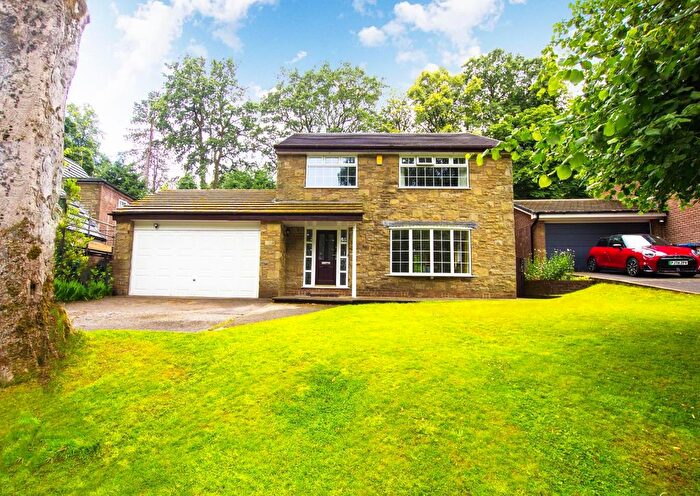 3 Bedroom Detached House For Sale In Moorthorpe Close, Darwen, BB3