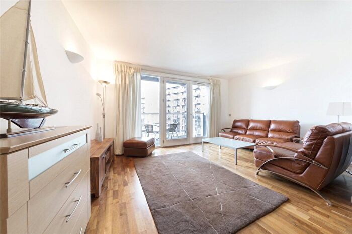 2 Bedroom Apartment For Sale In New Providence Wharf, Fairmont Avenue, London, E14