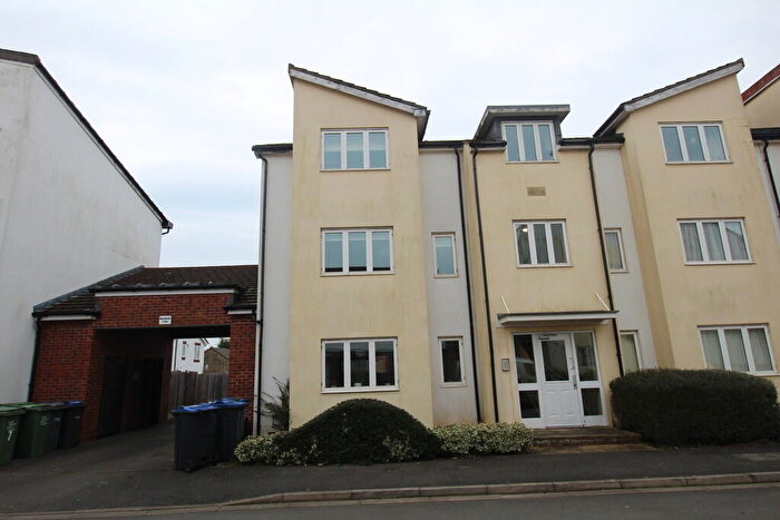 2 Bedroom Apartment To Rent In Great Mead, Chippenham, SN15
