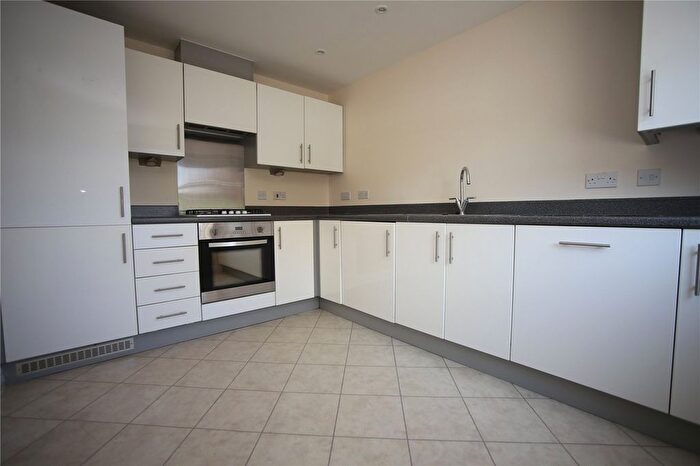 3 Bedroom End Of Terrace House To Rent In Freesia Close, Evesham, Worcestershire, WR11