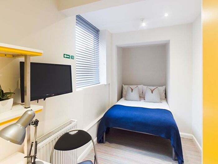 4 Bedroom Terraced House To Rent In Carlton Road, Stoke, ST4