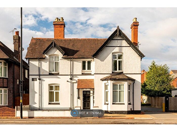 3 Bedroom Flat To Rent In Binley Road, Coventry, CV3