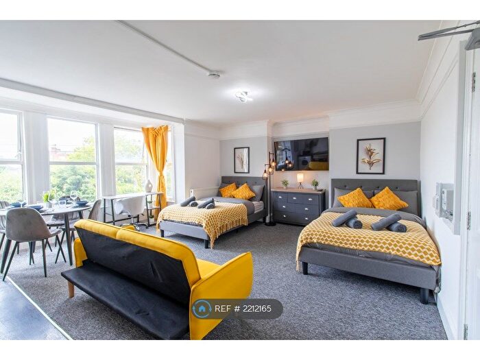 1 Bedroom Flat To Rent In Merton Road, Southsea, PO5