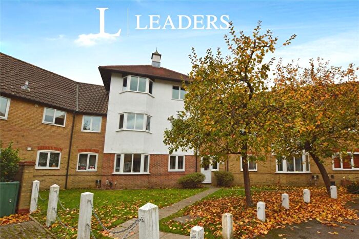 1 Bedroom Flat To Rent In Dale Close, Stanway, CO3