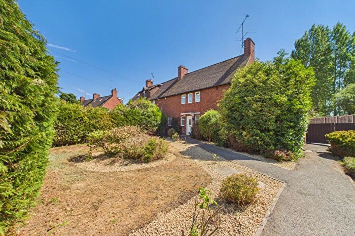 3 Bedroom Semi-Detached House To Rent In Brock Hill Cottages, Warfield, Berkshire, RG42