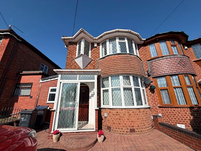 3 Bedroom Property To Rent In Larne Road, Birmingham, B26