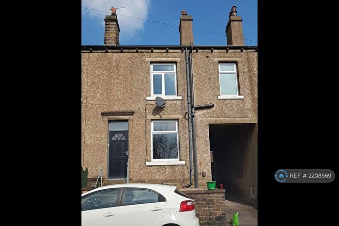 2 Bedroom Terraced House To Rent In Longlands Road, Slaithwaite, Huddersfield, HD7