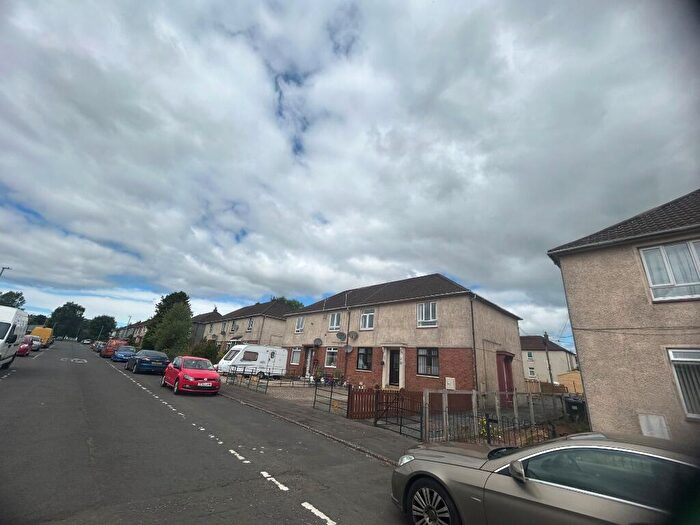 2 Bedroom Flat To Rent In Garnock Street, Dalry, North Ayrshire, KA24