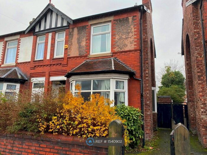 3 Bedroom Semi-Detached House To Rent In Milton Road, Stretford, Manchester, M32