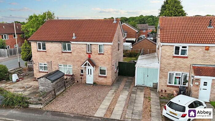 2 Bedroom Semi-detached House For Sale In Manor Drive, Leicester, LE4