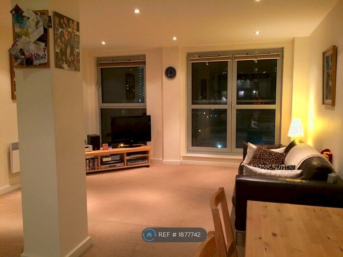 1 Bedroom Flat To Rent In Balmes Road, London, N1