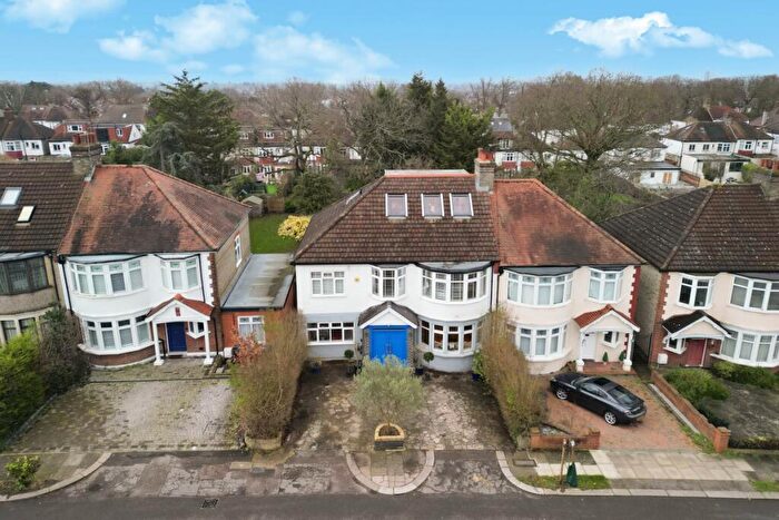 8 Bedroom House For Sale In Hillfield Park, Winchmore Hill, N21