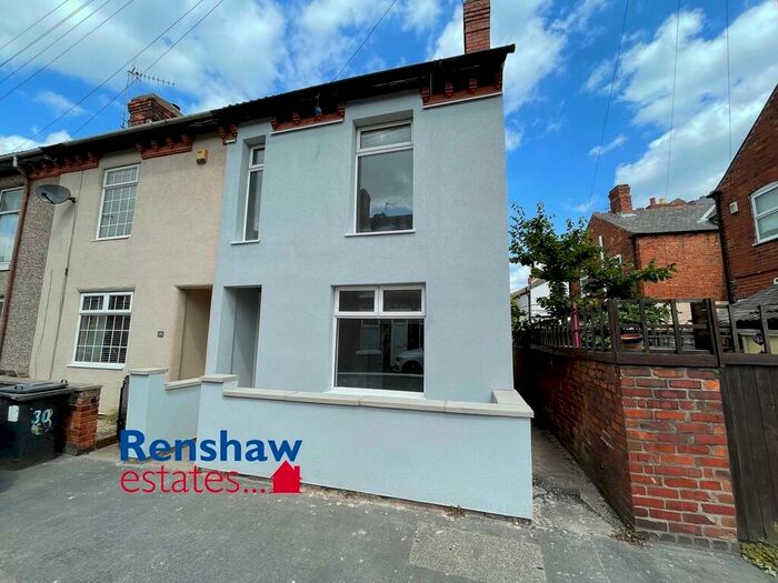4 Bedroom End Of Terrace House To Rent In Union Road, Ilkeston, Derbyshire, DE7