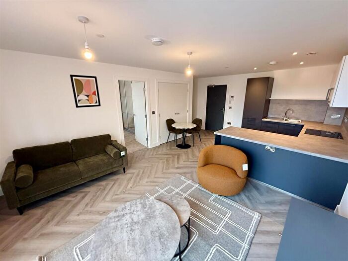 1 Bedroom Apartment To Rent In Weavers House, Castleward Boulevard, Derby, DE1