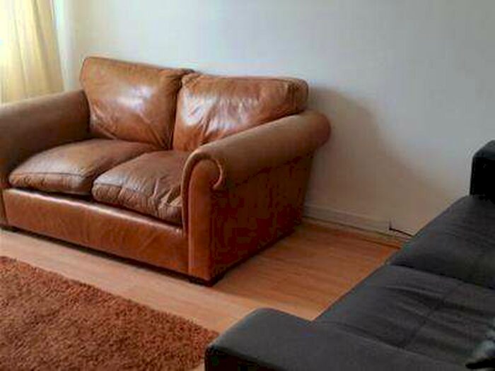 3 Bedroom Flat To Rent In 37 Rebecca Drive, Selly Oak, Birmingham, B29