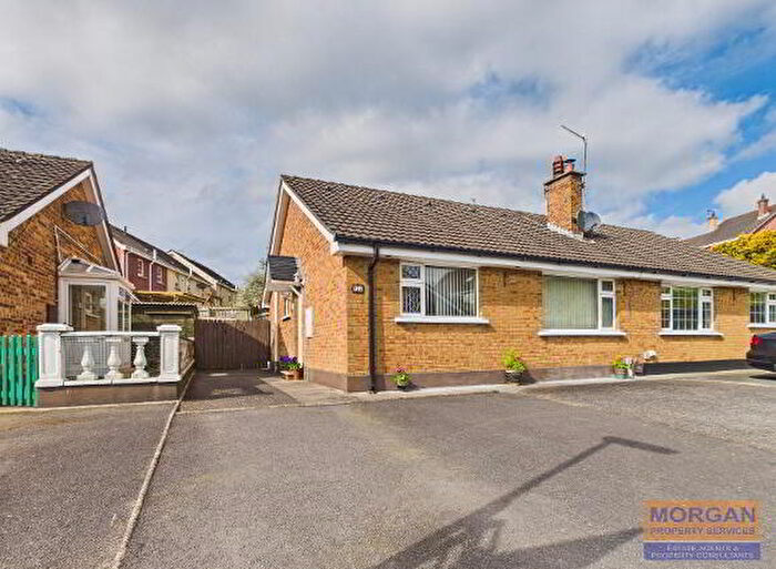 3 Bedroom Semi-detached Chalet Bungalows For Sale In Drumcashel Court, Newry, BT34