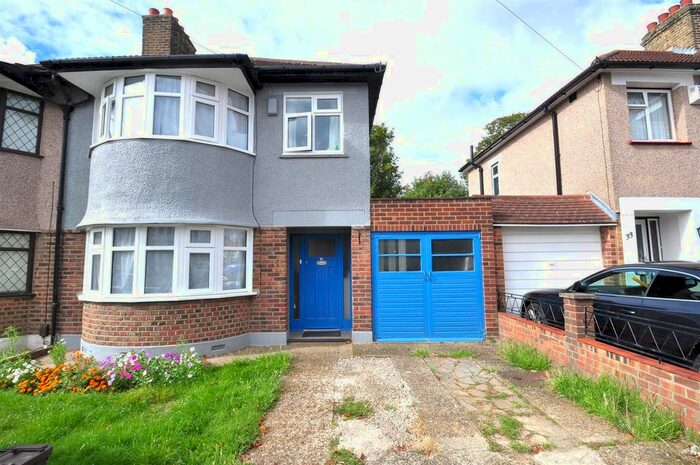 3 Bedroom Semi-Detached House To Rent In Selsey Crescent, Welling, DA16