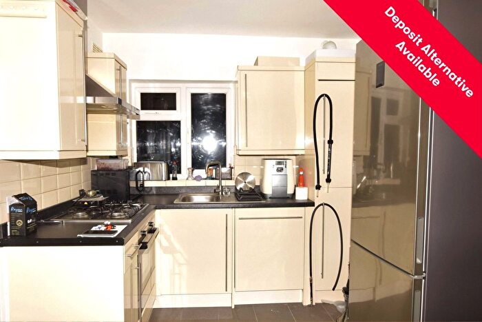 2 Bedroom Maisonette To Rent In Lowther Road, Stanmore, HA7