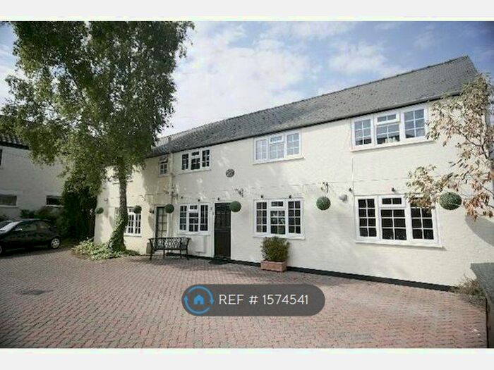 3 Bedroom Semi-Detached House To Rent In Crampton Cottages, Newmarket, CB8