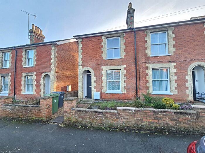 3 Bedroom Detached House To Rent In Church Road, Bagshot, GU19