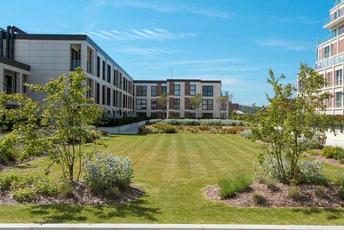 Studio For Sale In River Walk, Kingston Upon Thames, KT2