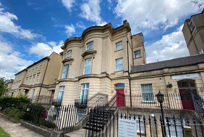1 Bedroom Flat To Rent In Kings Road, Reading, Berkshire, RG1