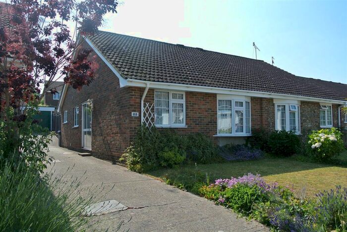 2 Bedroom Bungalow To Rent In Wantley Road, Findon Valley, Worthing, BN14
