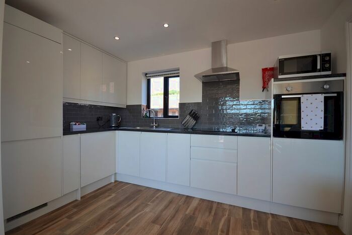 1 Bedroom Semi-Detached House To Rent In West Ashling Road, Hambrook, Chichester, PO18