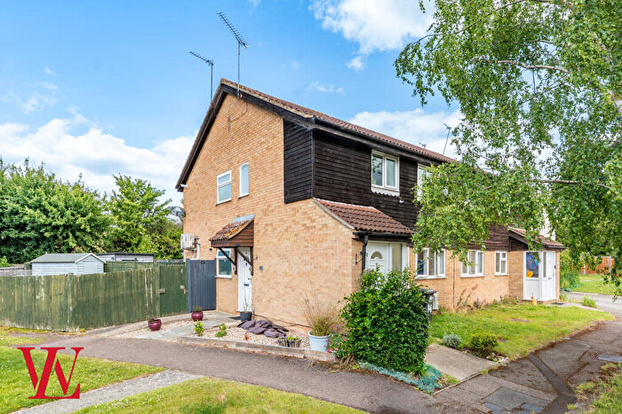 2 Bedroom Maisonette For Sale In Goodwin Stile, Bishop's Stortford, Hertfordshire, CM23