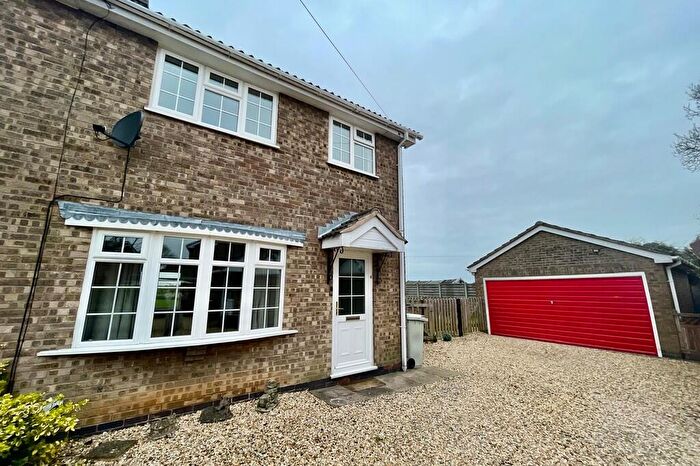 3 Bedroom Semi-Detached House To Rent In Stanilands, Whissendine, LE15