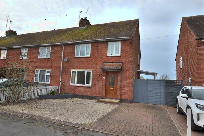 3 Bedroom Semi-Detached House To Rent In Homefield Road, Sileby, Leicestershire, LE12